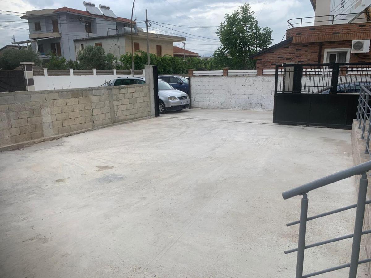 Villa Hysesani Vlorë 外观 照片