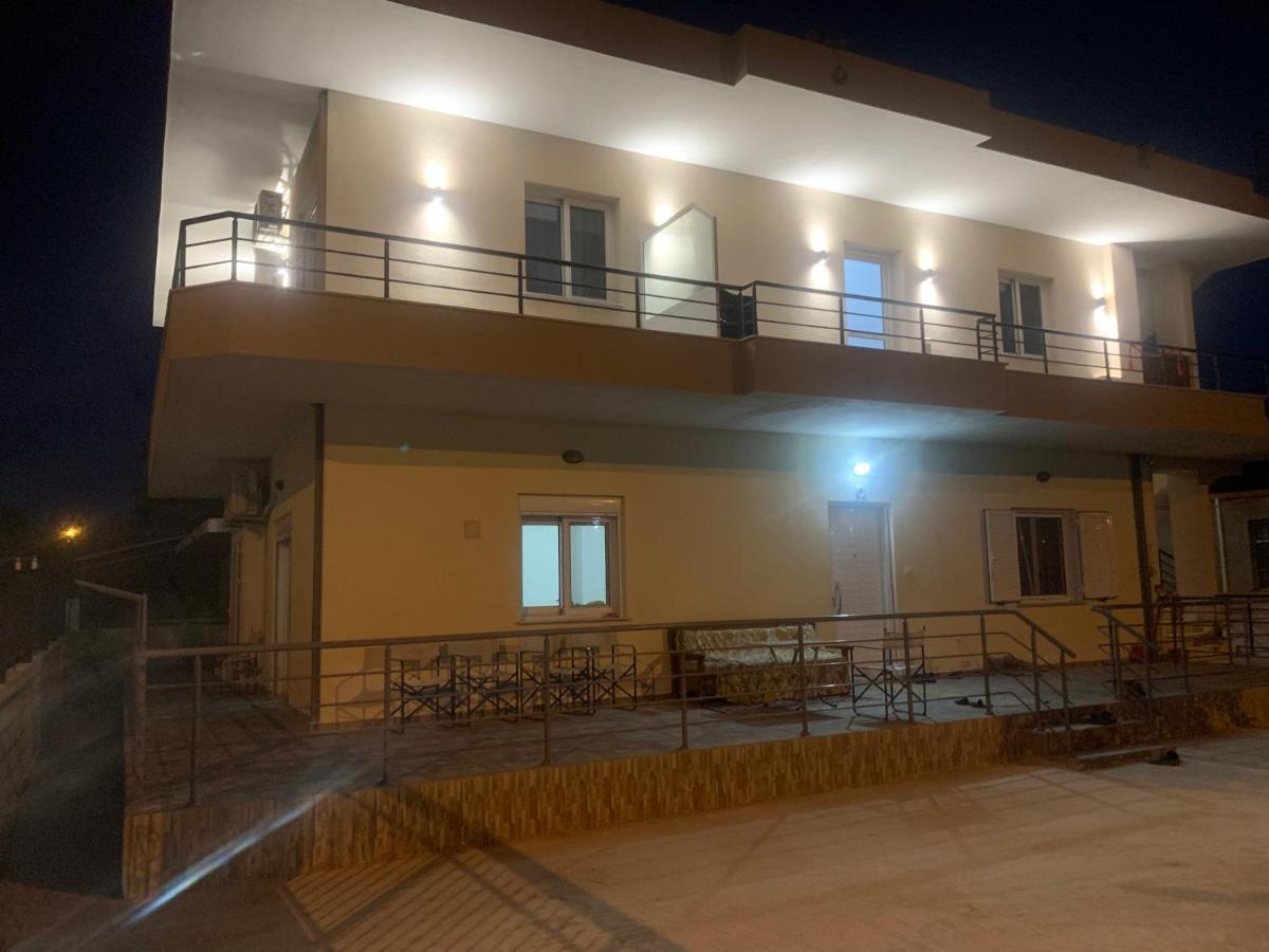 Villa Hysesani Vlorë 外观 照片