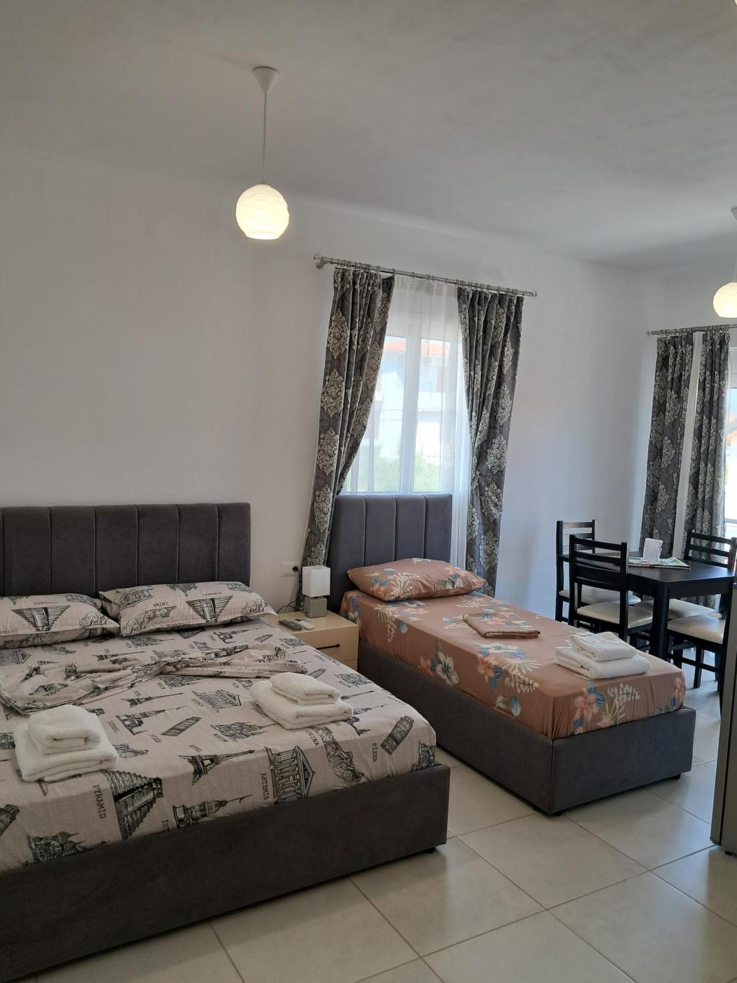 Villa Hysesani Vlorë 外观 照片