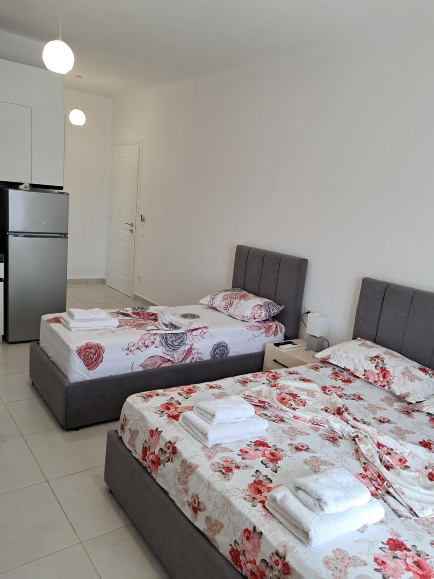 Villa Hysesani Vlorë 外观 照片